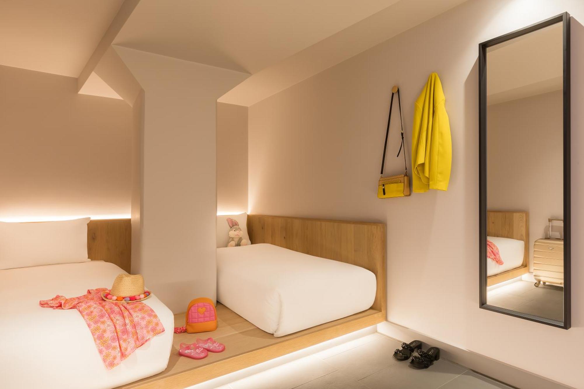 Zedwell Underground Hotel Tottenham Court Rd Londra Cameră foto